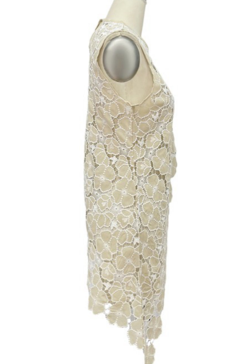 ASYMMETRIC LACE TOP