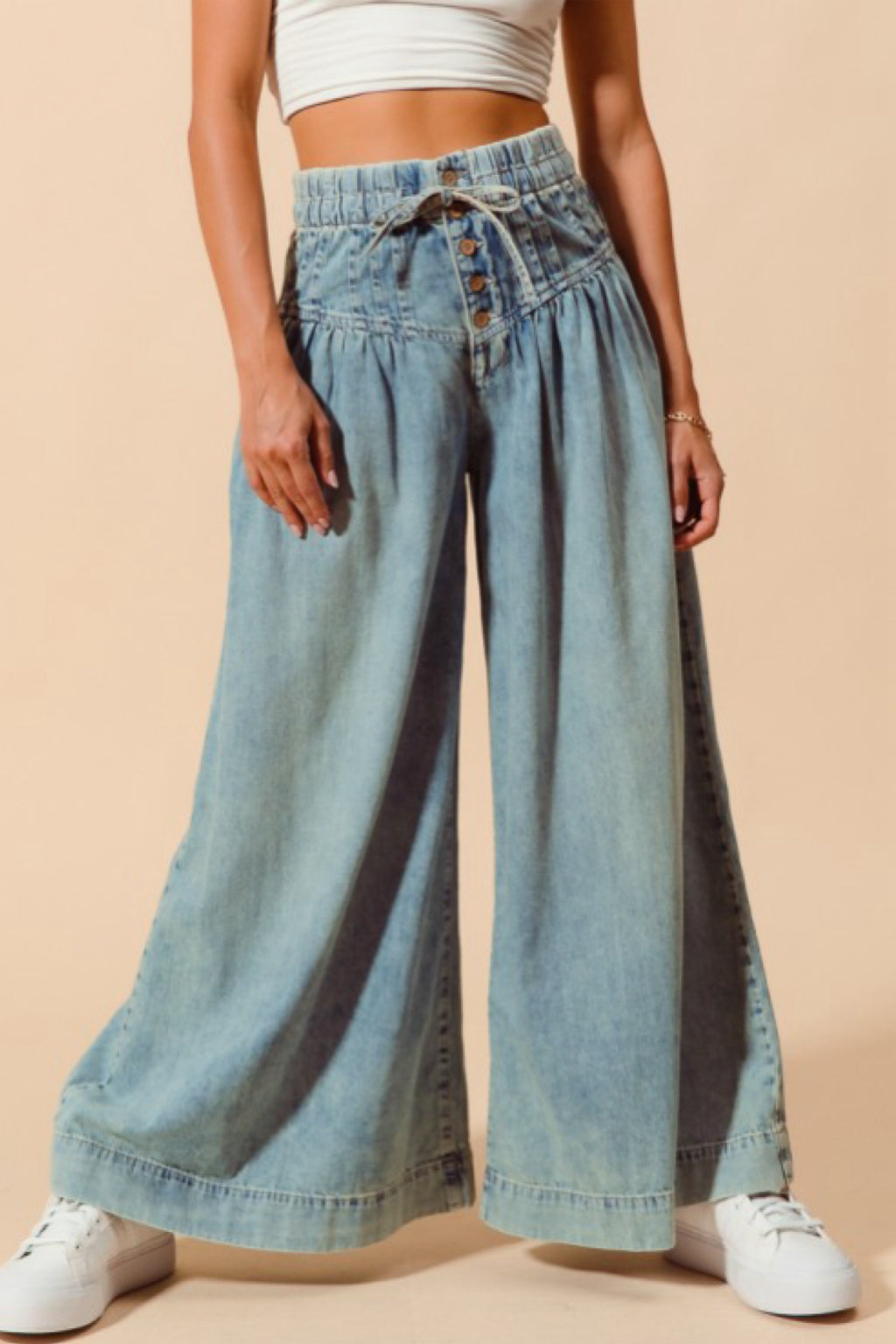 THE WIDE LEG FASHION DENIM