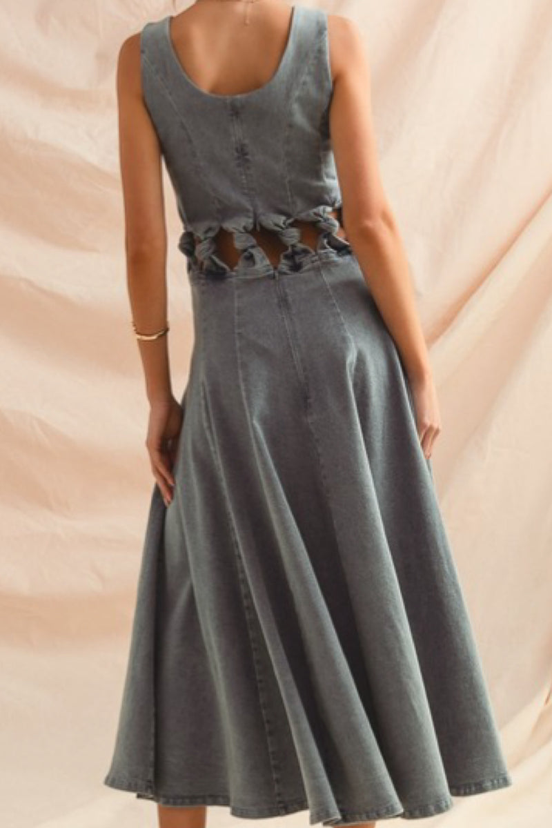KNOTTED DENIM DRESS