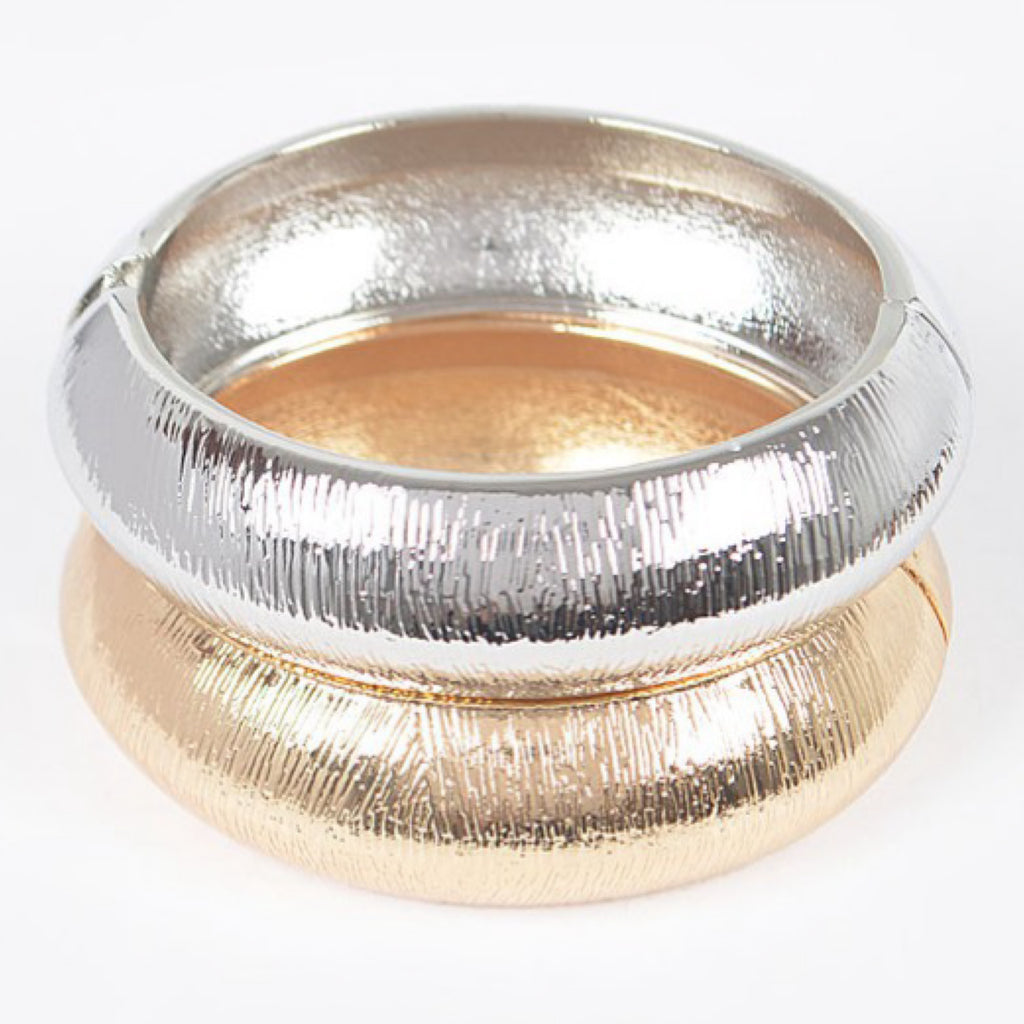 TWO PIECE METAL BANGLES