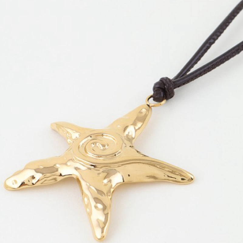 HAMMERED STARFISH NECKLACE