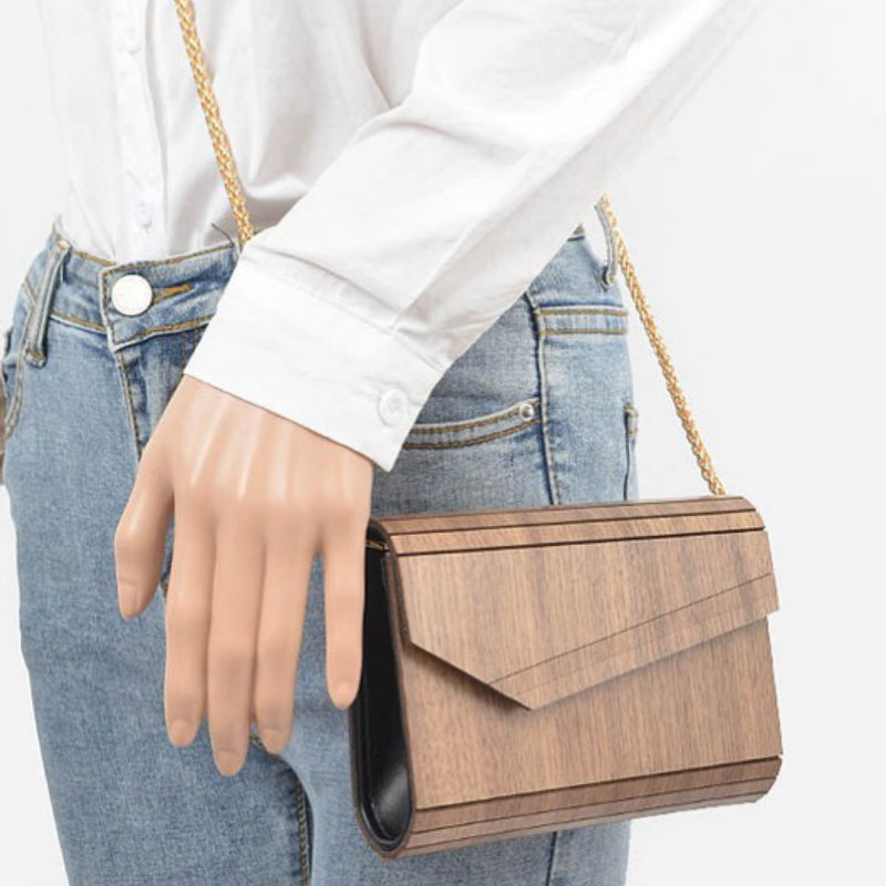 WOODEN LIKE CLUTCH