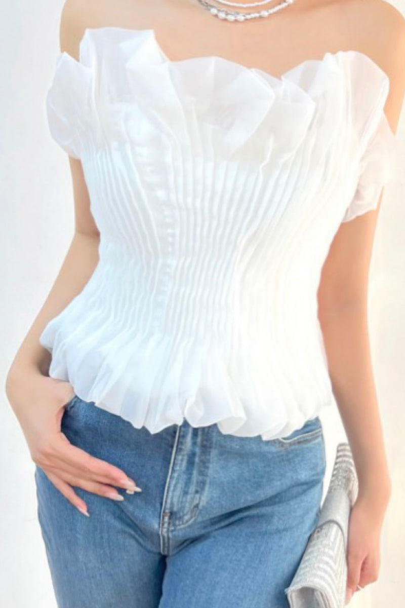 STRAPLESS PLEATED TOP