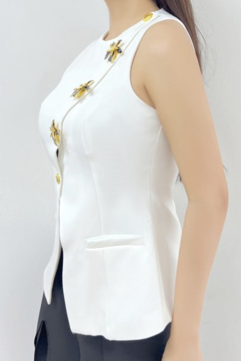 VEST TOP WITH FLOWER BUTTONS