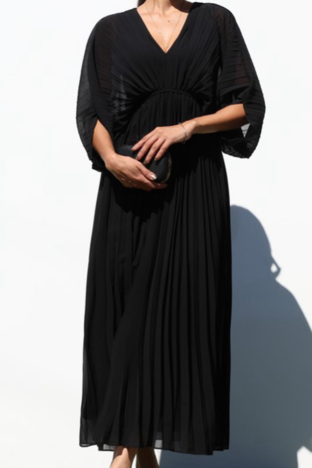 CHIC PLEATED MAXI DRESS