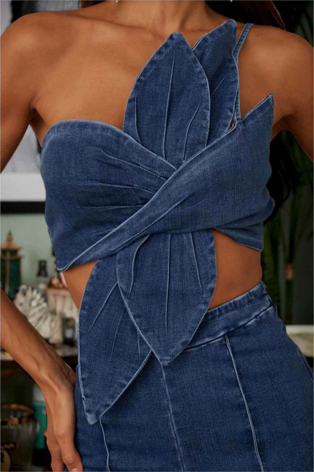 ONE SHOULDER FLOWER DENIM SET