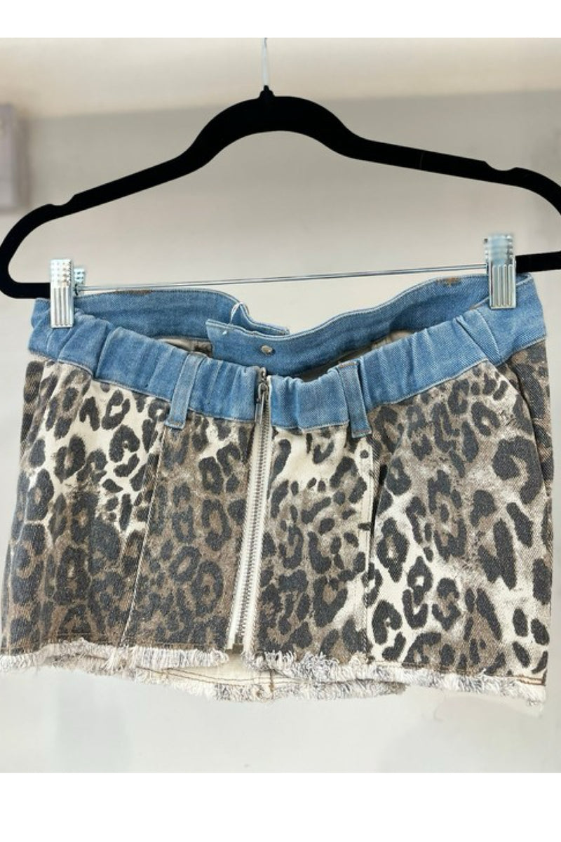 ANIMAL PRINT DENIM TOP