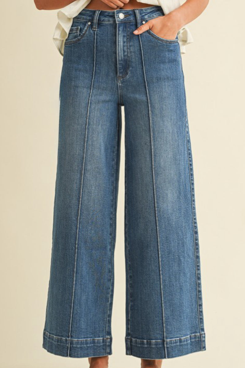PINTUCK CROP DENIM