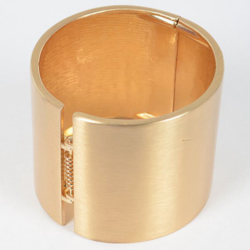 GOLD BANGLE GOLD