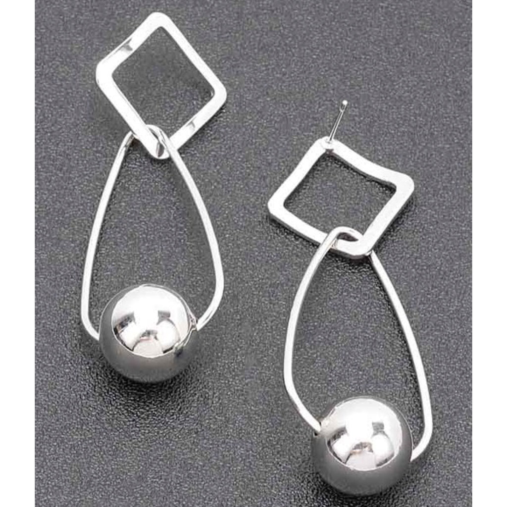 BALL IN HOOP LOLLY EARRING