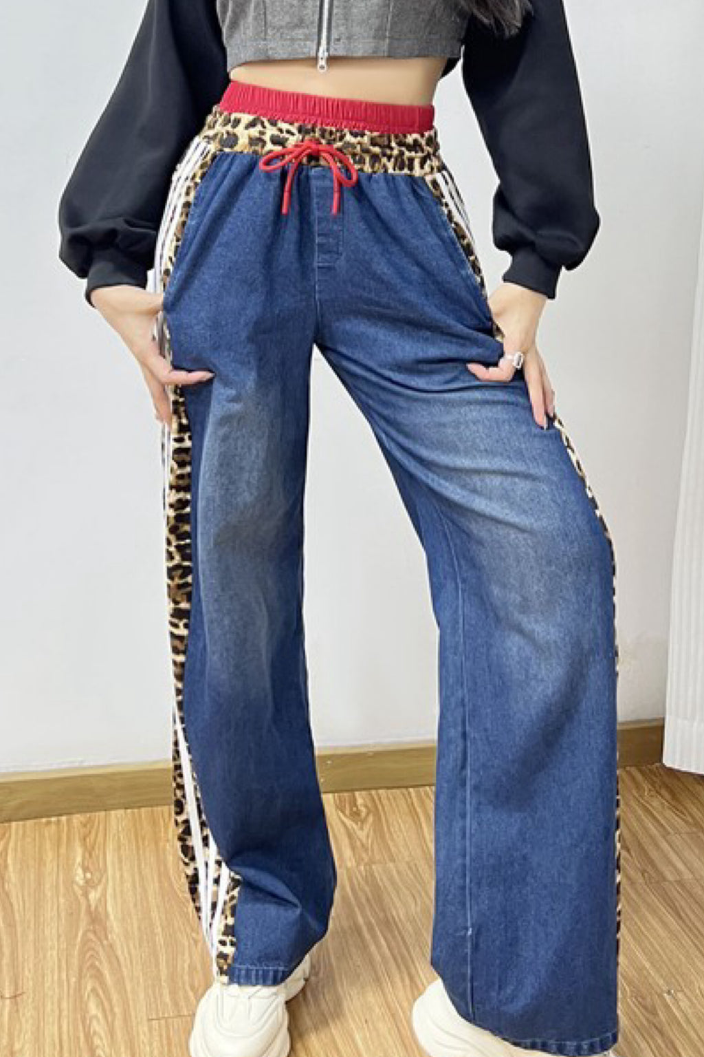 HIGH WAIST LEOPARD TRIM DENIM