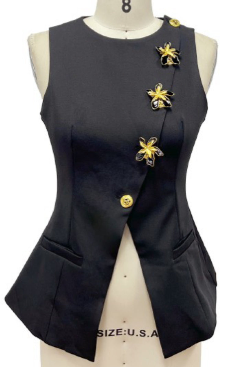 VEST TOP WITH FLOWER BUTTONS