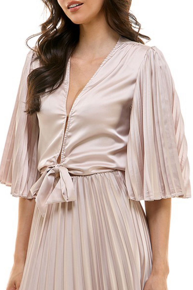 PLEATED SLEEVE SATIN TOP