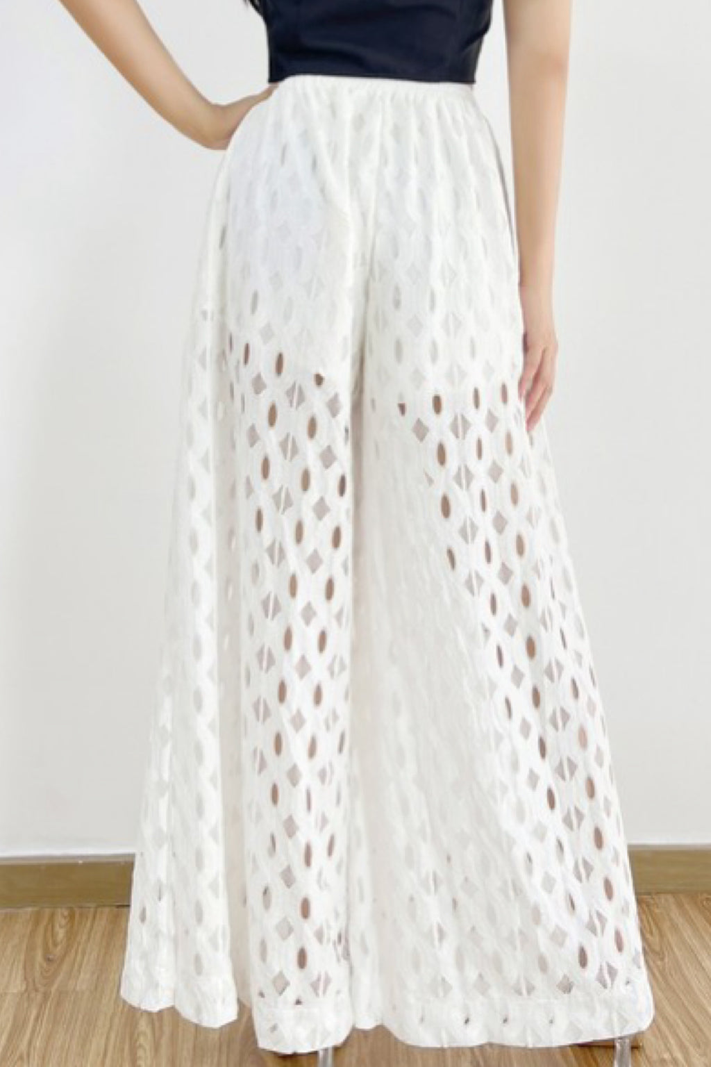 GEOMETRIC EYELET PANTS