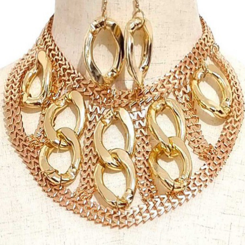 MIXED CHAIN STATEMENT NECKLACE