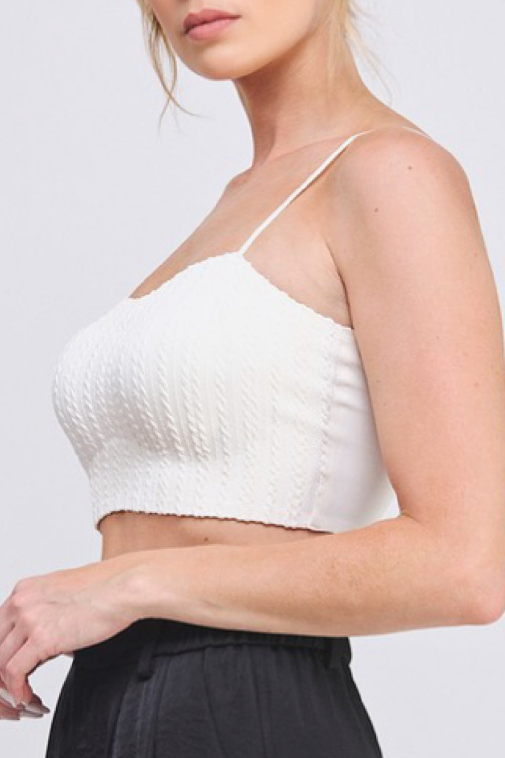ADJUSTABLE BRALETTE