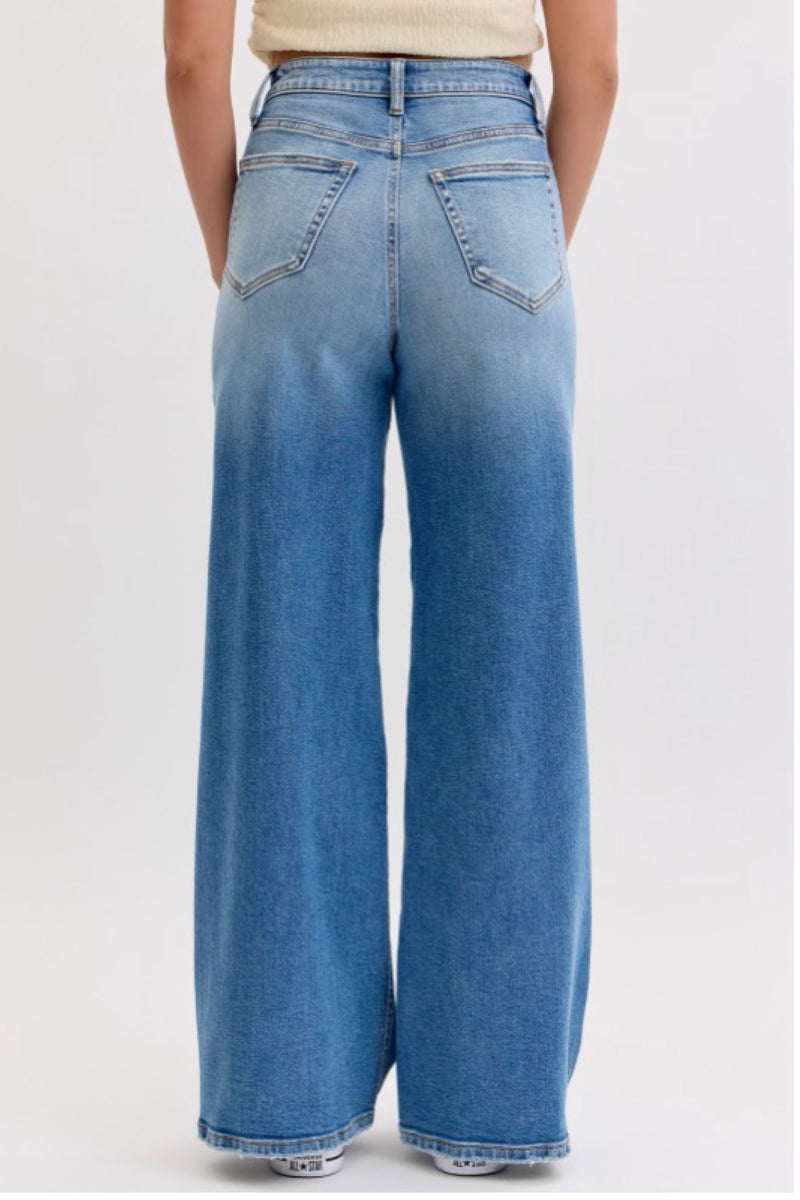 MORE BASIC DENIM