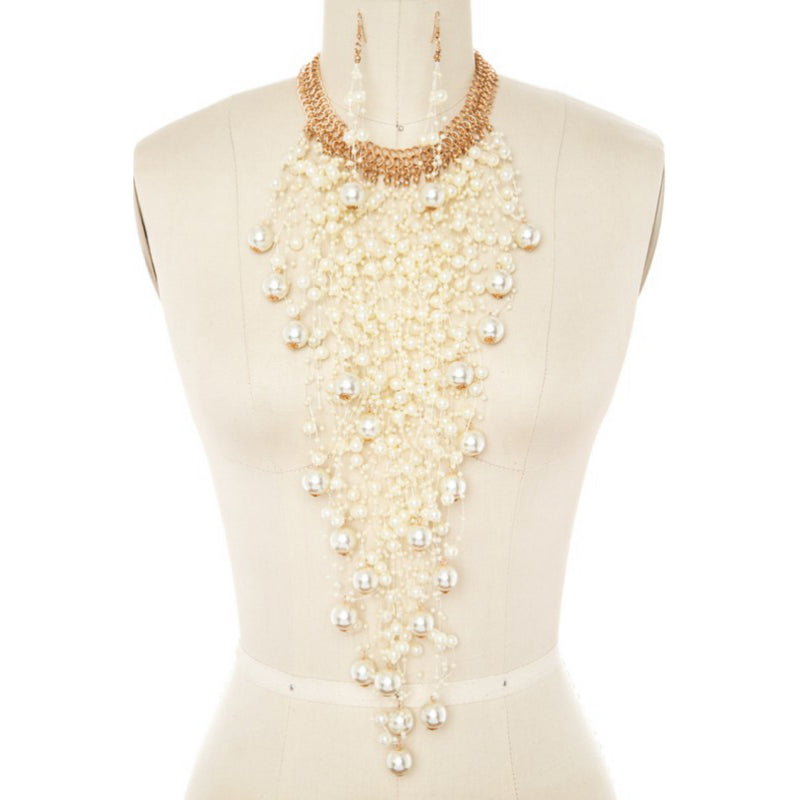 ZILLION PEARLS NECKLACE