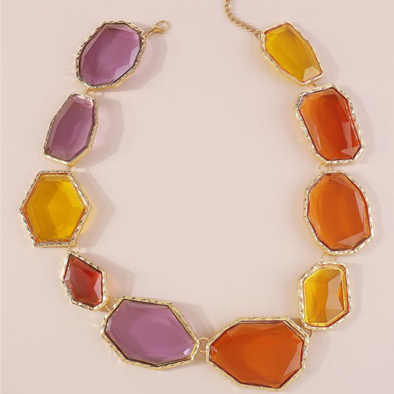 GEOMETRIC RESIN STATEMENT NECKLACE