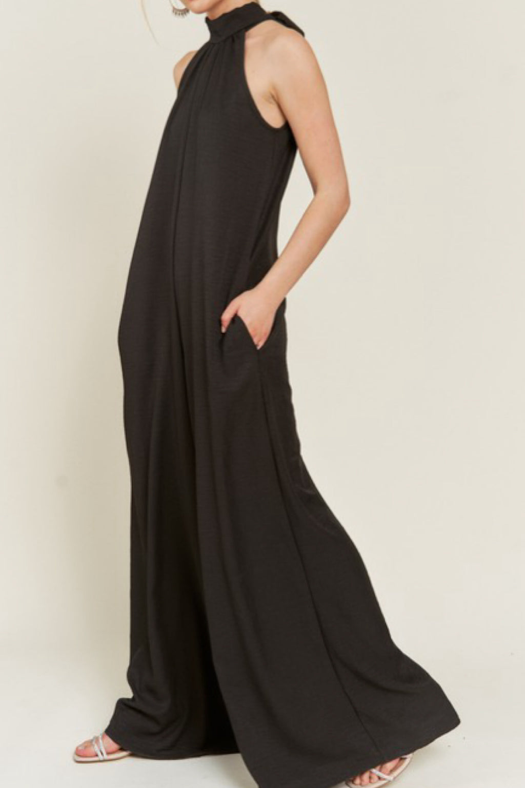 HI HALTER NECK JUMPSUIT