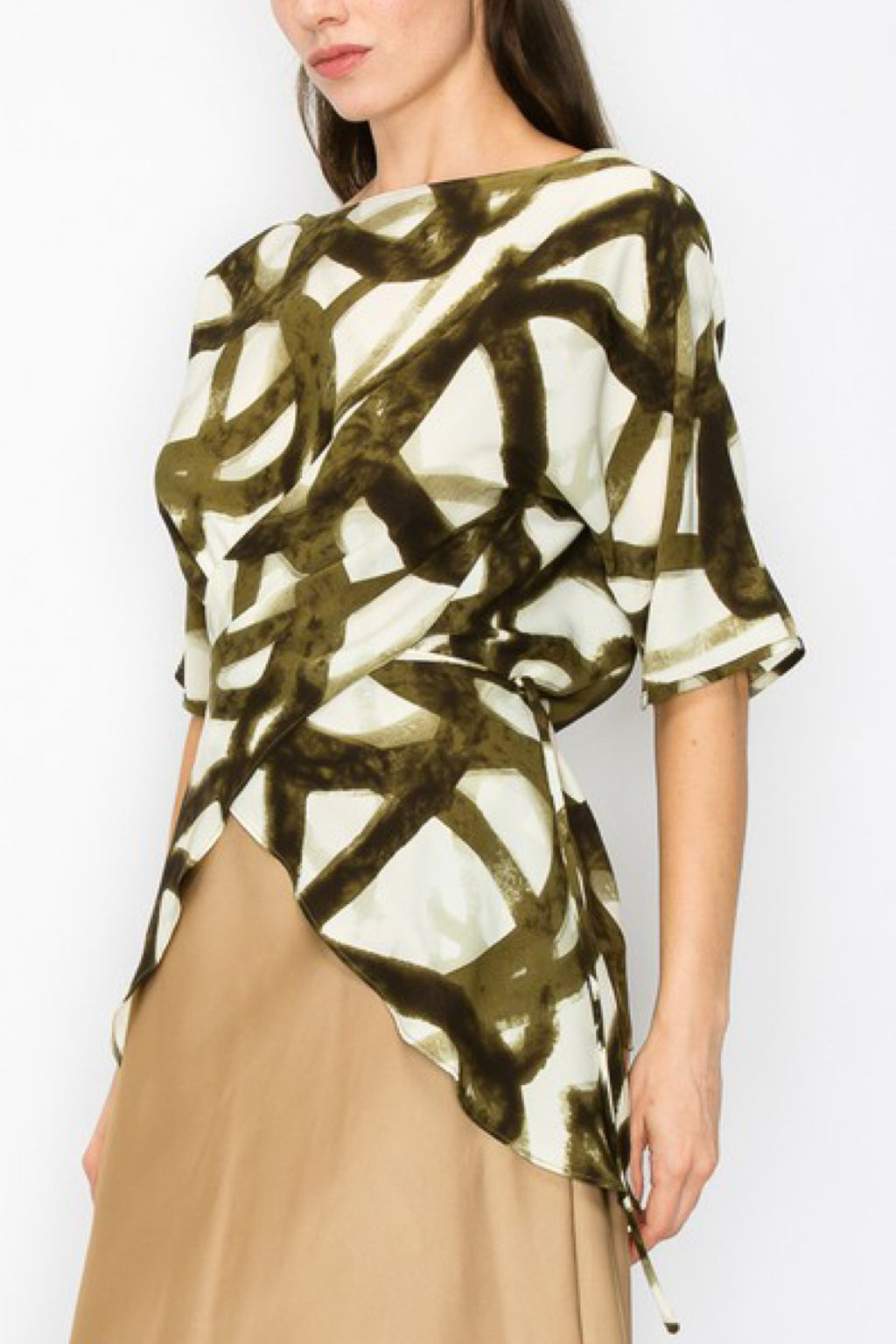 FASHION ABSTRACT WRAP TOP