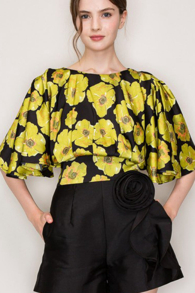 SATIN KIMONO SLEEVE FLOWER TOP