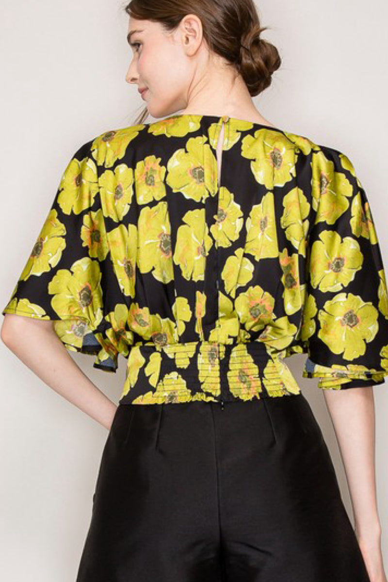 SATIN KIMONO SLEEVE FLOWER TOP