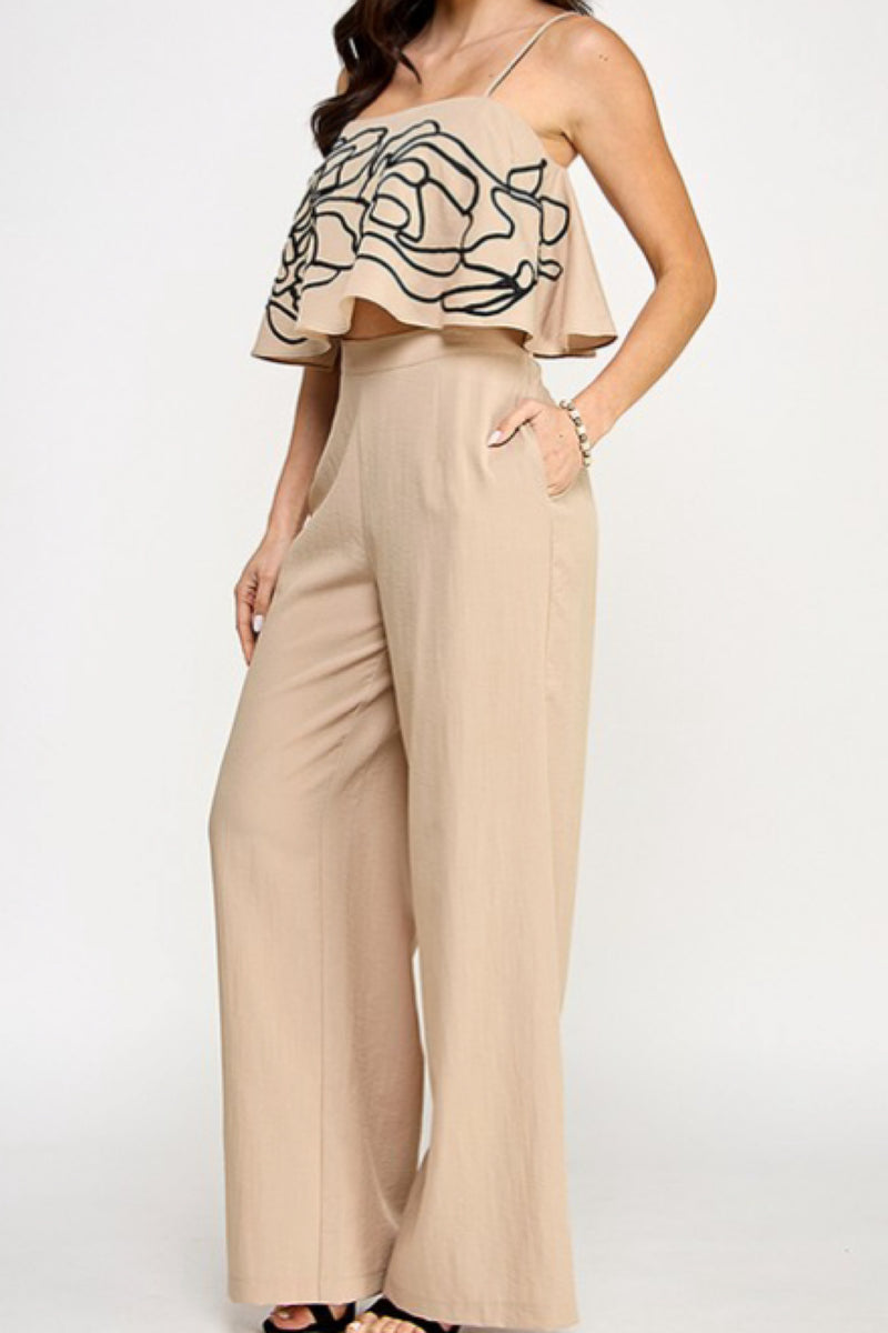CONTRAST EMBROIDERY SET