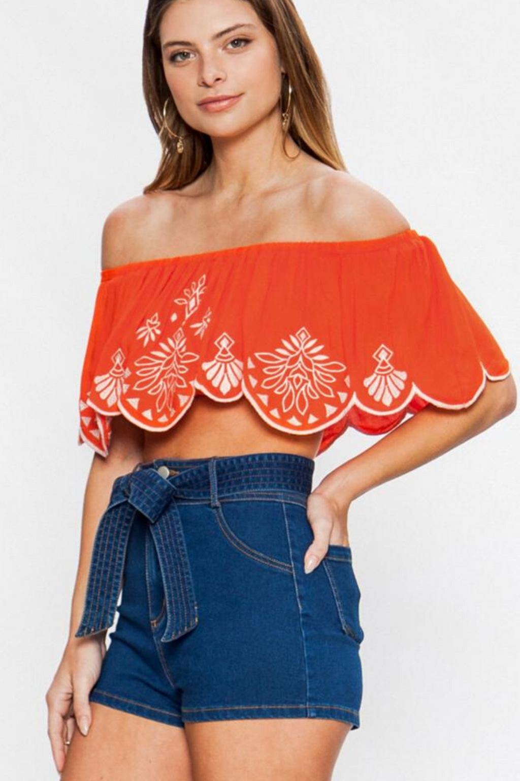 BLUSA OFF SHOULDER CROP DETAIL