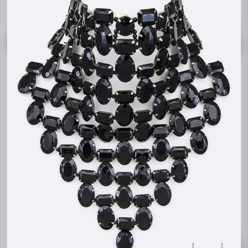 BLACK WIDOW WOW NECKLACE