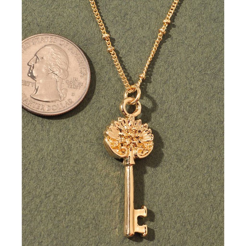 MULTI LAYER KEY CHARM NECKLACE