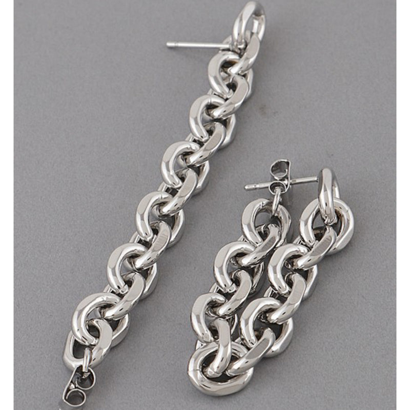 BOLD CHAIN EARRINGS