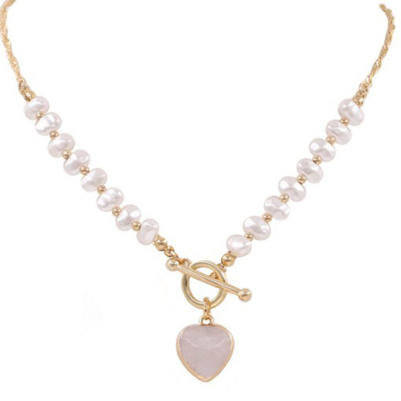 PEARLS & HEART NECKLACE